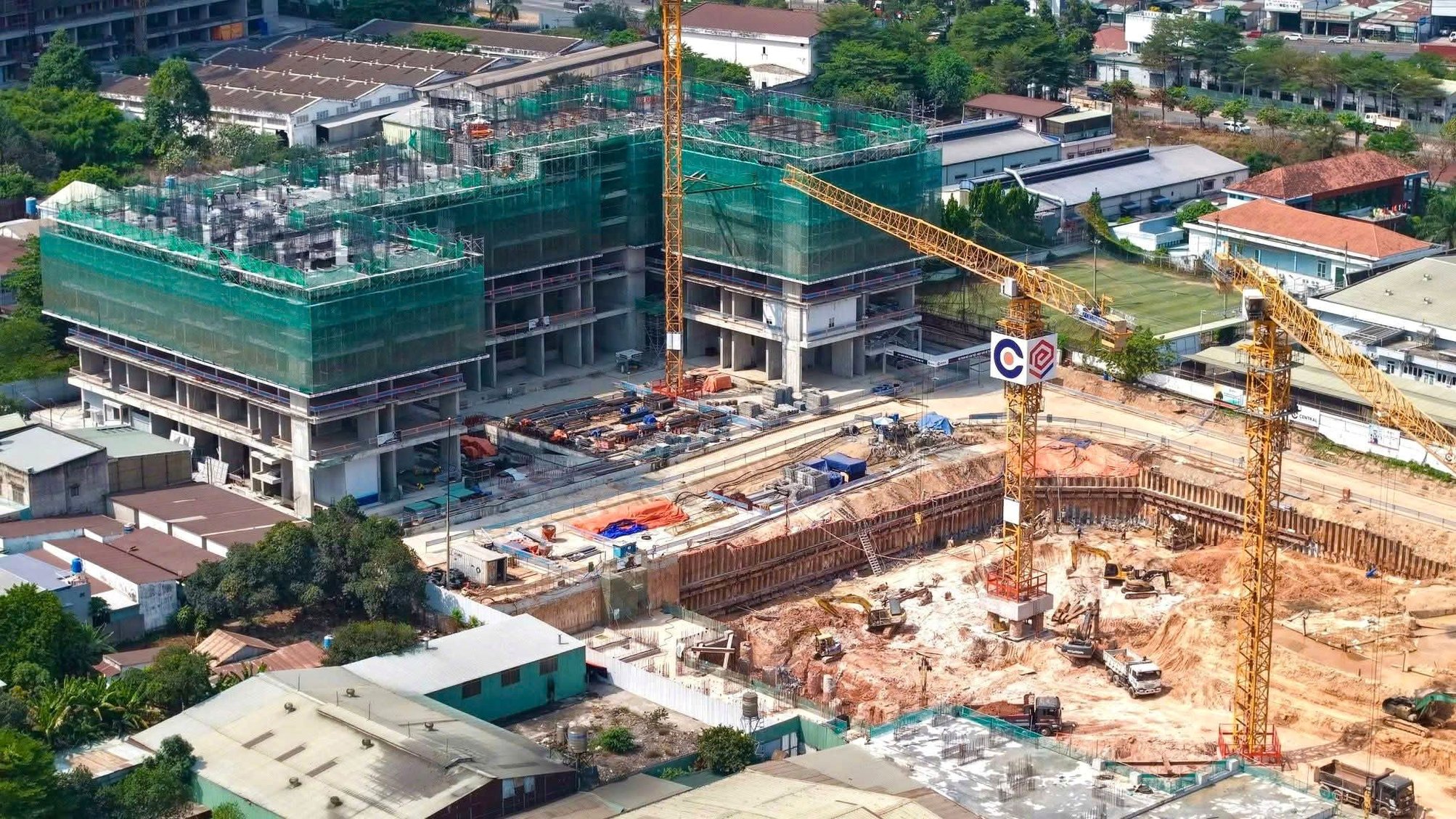 Tiến độ thi công Monrei Sài Gòn tháng 4/2026 - toàn cảnh công trường